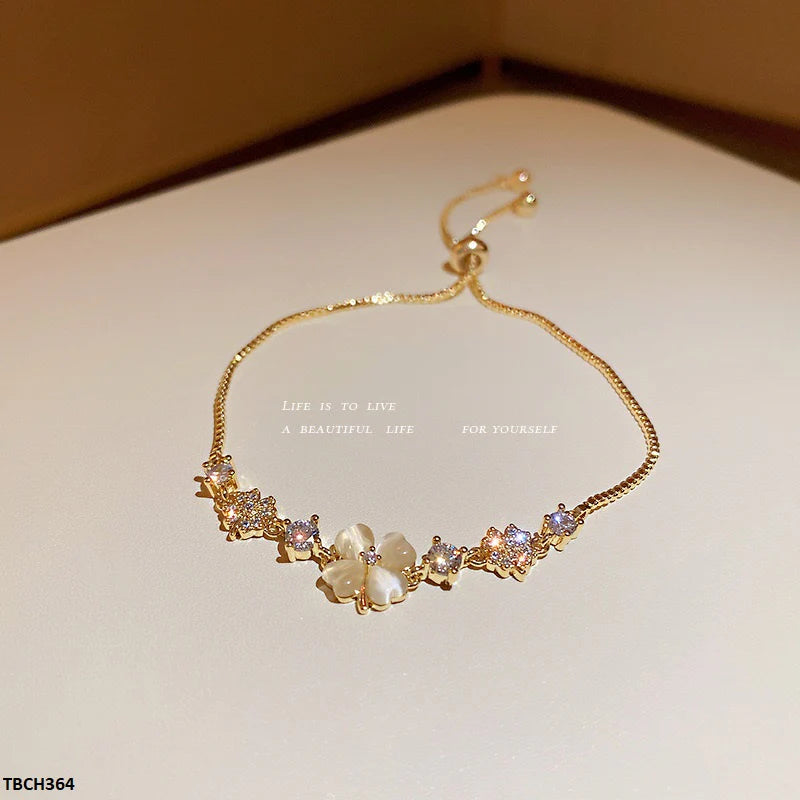 TBCH364 XST Flower Layer Bracelet - TBCH